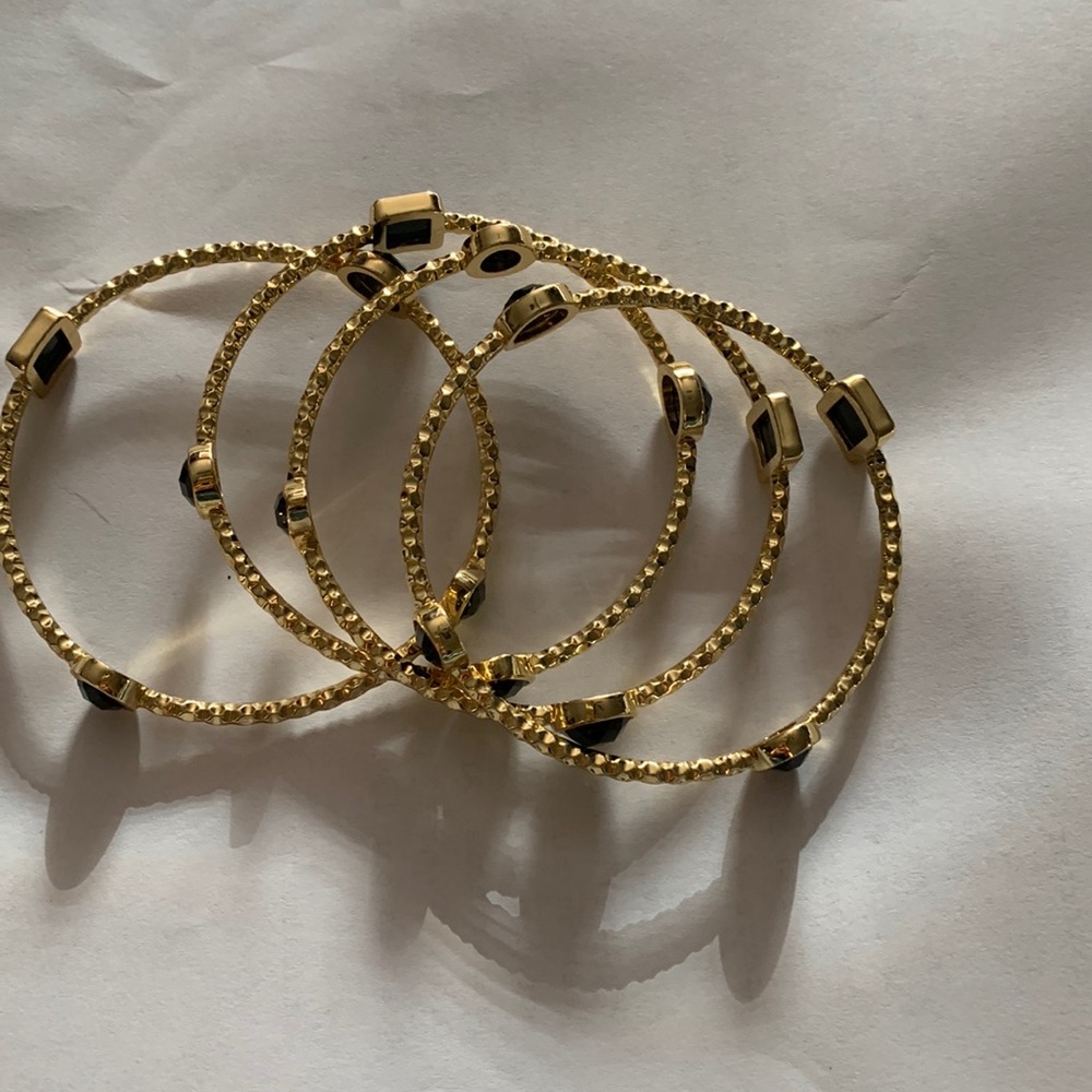 Fantasy Jewelry bracelet bundle of 4